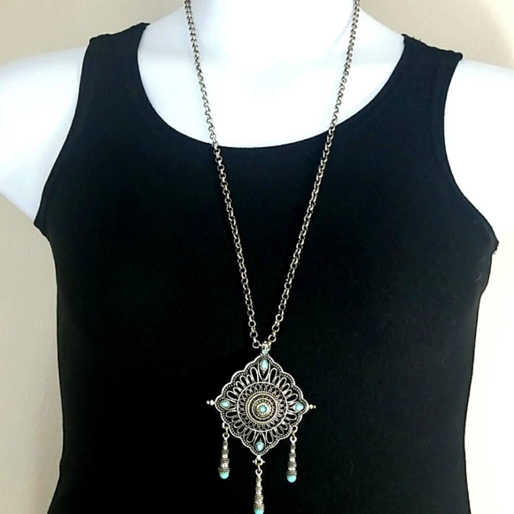 Necklace turquoise blue bead medallion pendant 28" silver rolo chain - Picture 1 of 5